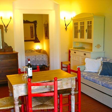 Agriturismo "Borgo Madonna Degli Angeli" - Charming Cottages In The Gardens ! Tocco da Casauria Exterior photo