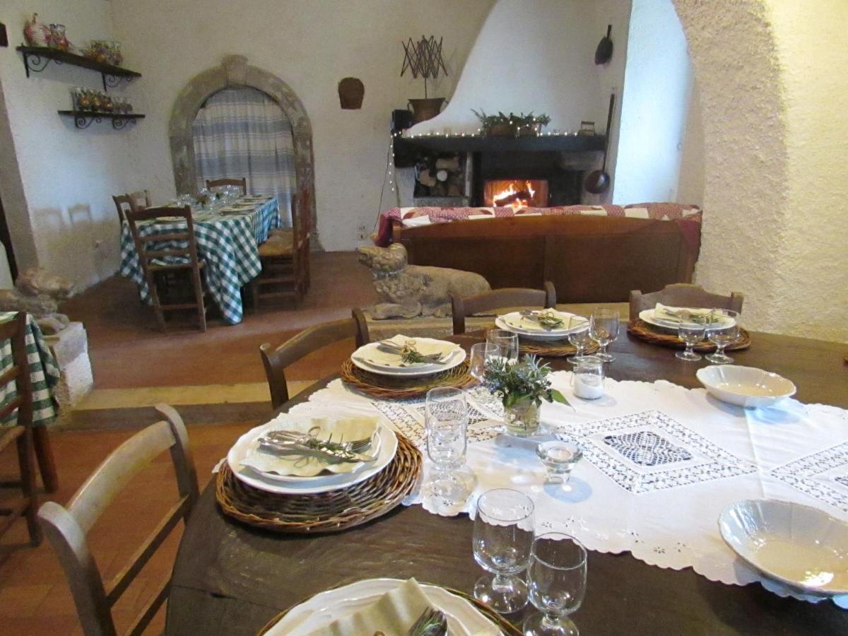 Agriturismo "Borgo Madonna Degli Angeli" - Charming Cottages In The Gardens ! Tocco da Casauria Exterior photo