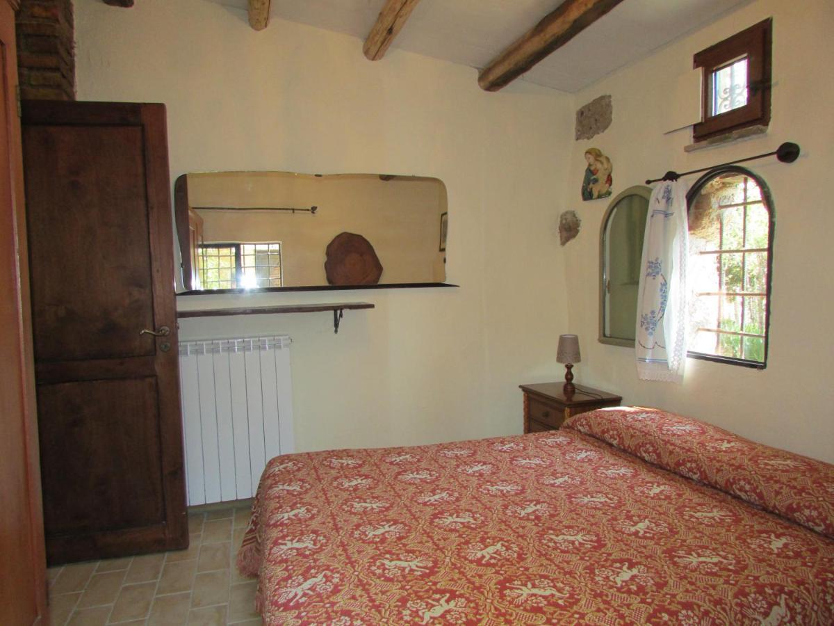 Agriturismo "Borgo Madonna Degli Angeli" - Charming Cottages In The Gardens ! Tocco da Casauria Exterior photo